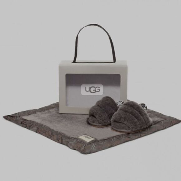 UGG Gray Fluff Yeah Slide And Lovey Size 4/5 Medium - Picture 1 of 1